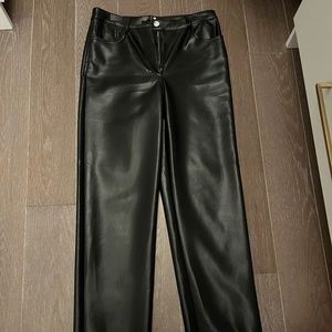 Aritzia Wilfed Melina cropped pant